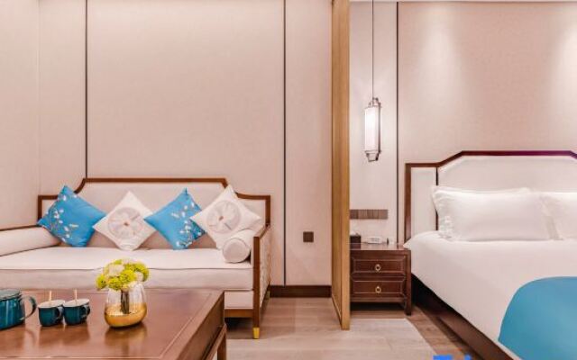 LE JU Executive Apartment (Zhengzhou Huayuan Road Grand Emporium Leiting)