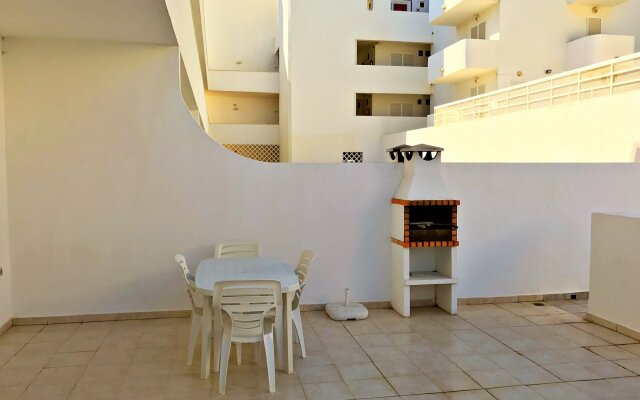 Borda d'Agua Apartments
