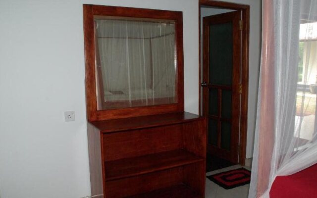 Garden Resort by Tropical Holiday