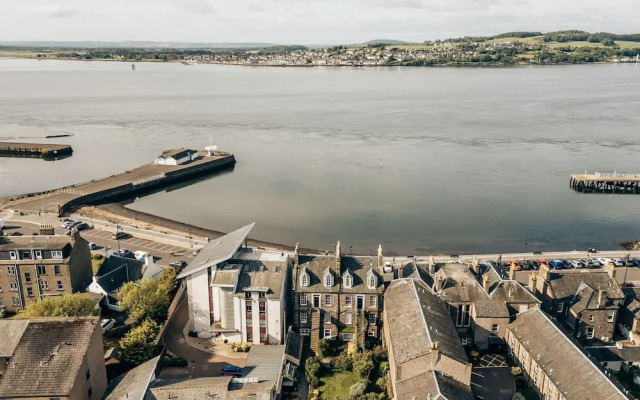 Ferry Beach House in Broughty Ferry