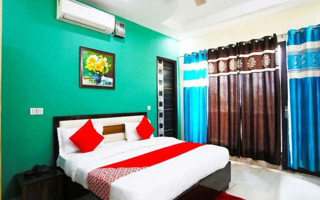 OYO 9382 Hotel Homestay