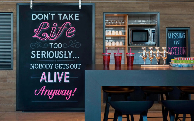 Moxy Vienna Airport