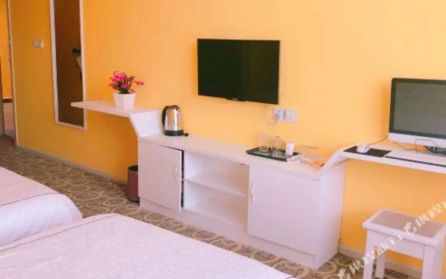 Gucheng District Juzi Hotel
