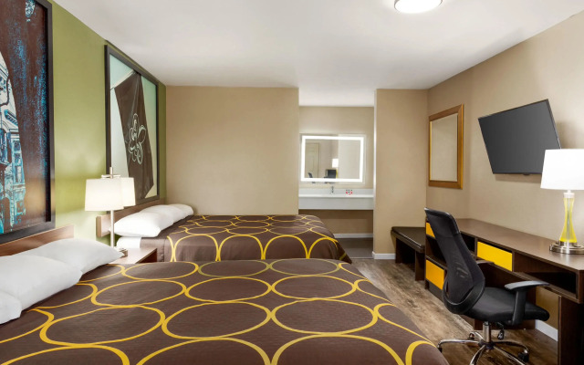 Travelodge by Wyndham Niagara Falls