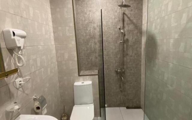 Hotel Qumli Apartment 210