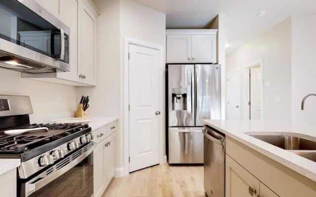 Blue Sky 3 Bedroom Townhouse