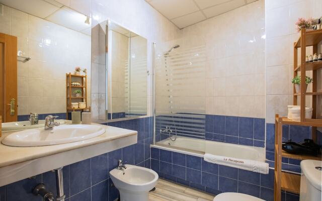 Marvelous Apt with Terrace Historical Center