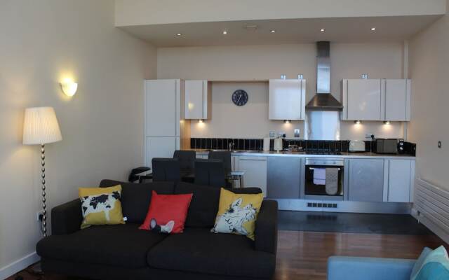 Stunning 2 Bed City Centre Apartment