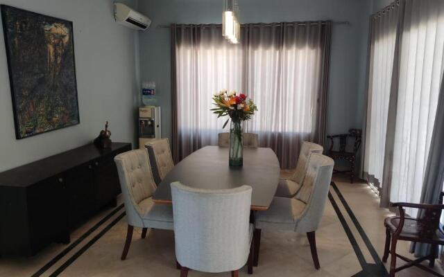 EL GOUNA-Elegant 4-bedroom Villa with Heated Pool