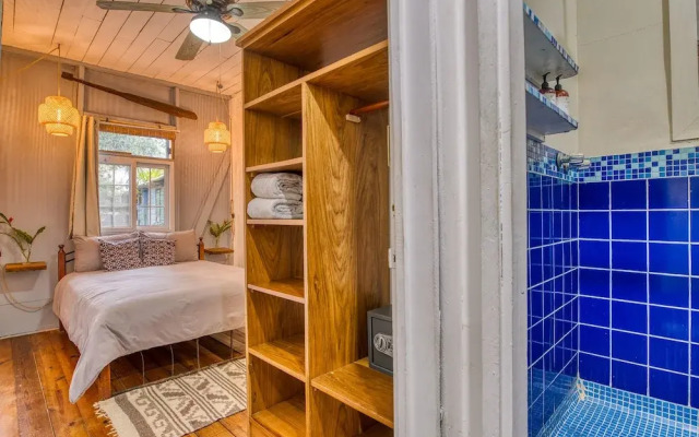 Saigon Bay Bed & Breakfast