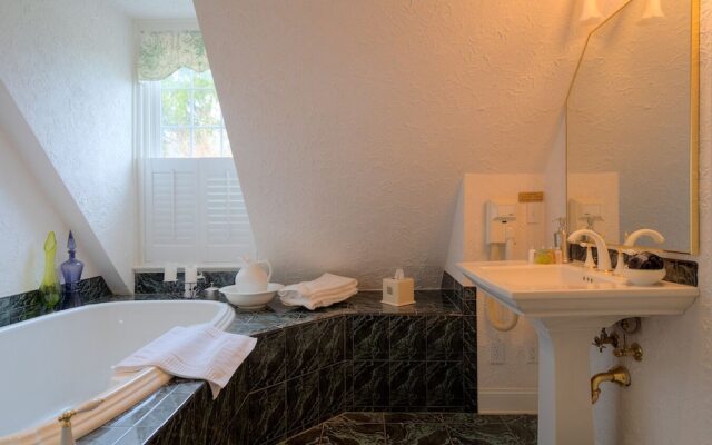 Nesselrod on the New