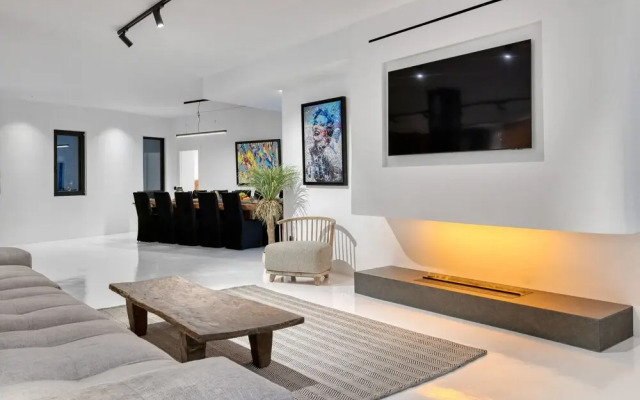 Mykonos Town Black Villa with Cave Heated Pool