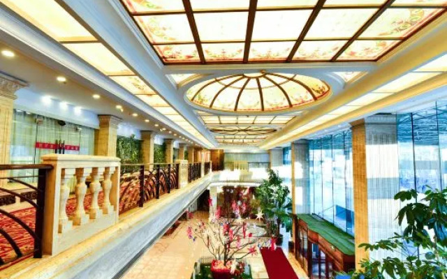 Hekuang Hotel
