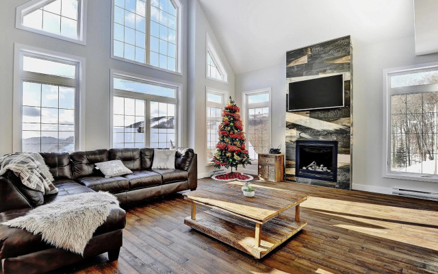 Chalet 29 Chemin Blanc by Les Chalets Alpins