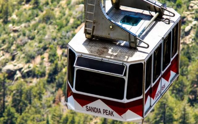 Staybridge Suites Albuquerque - Airport by IHG