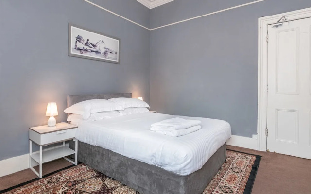 Edinburgh Victorian Luxury Apartment