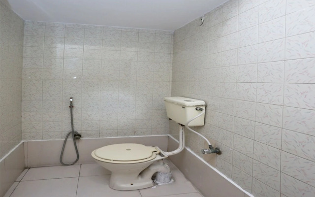 Oyo 15993 Hotel Ashoka Guest House