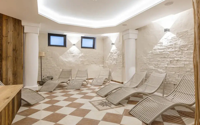 Apartment in Saalbach Near ski Area