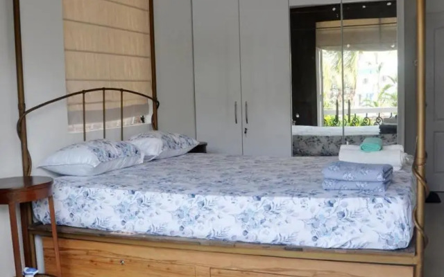 River side apartment