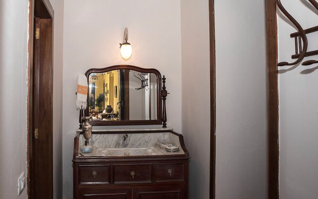 BellaSombra Suites