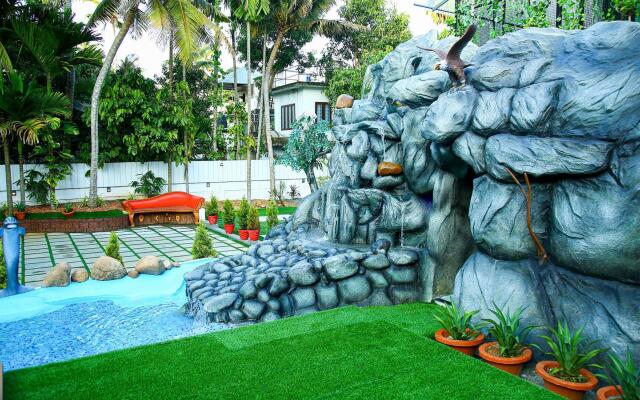 Lake Palace Family Resort Kumarakom