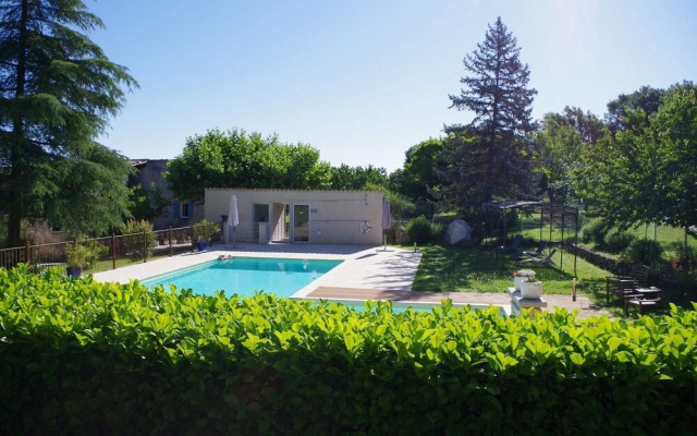 Les Demeures du Clos B&B