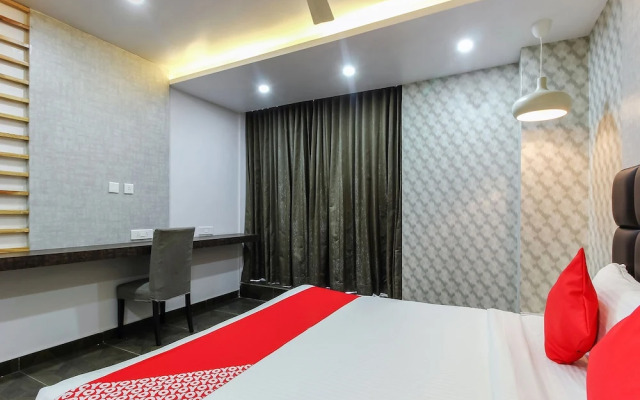 Capital O 23322 Hoysala Inn
