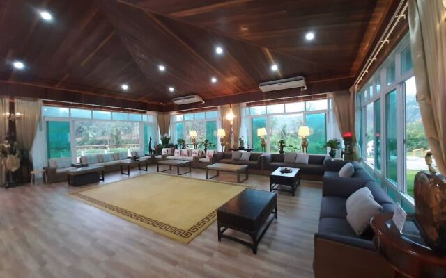 Resort Huangchui Baan Phu Khao
