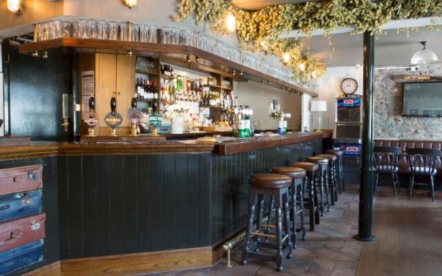 Bridge End Hotel
