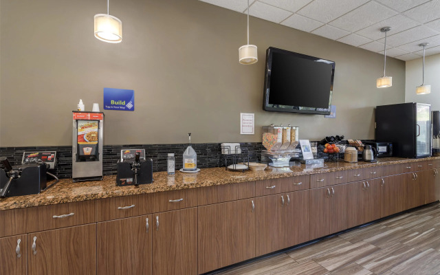 Best Western Charleston Inn