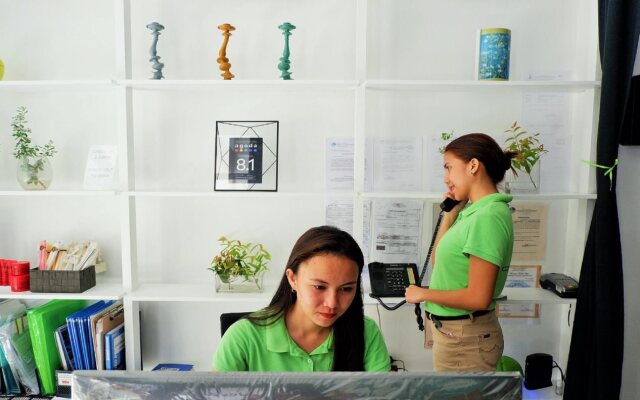 Luxx Boutique Boracay