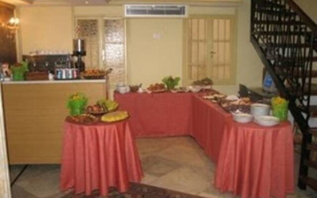 Port View Hotel