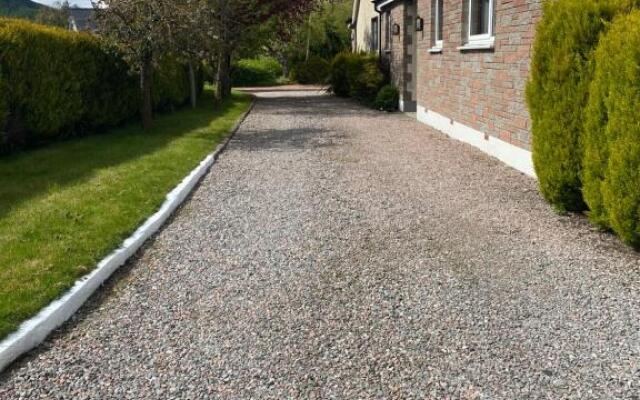 Lyn leven cottages
