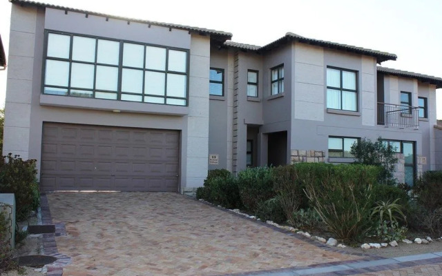 8 Moda Rossi Self catering