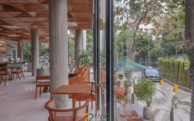 22 Land 50 Truong Cong Giai Hotel