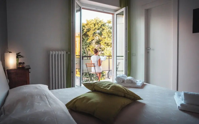 Guest House COLORS