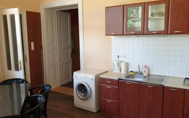 Gyulai Meseház Apartman
