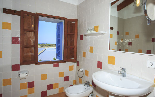 Cas Saliners - Sa Revista by Formentera Mar