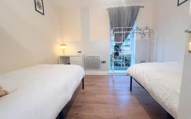 2bdr En Suite Wembley Apartment Retreat