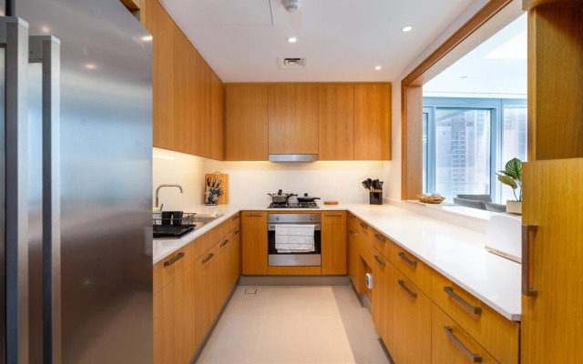 Whitesage - Modern and Unique Apartment with Fountain Views