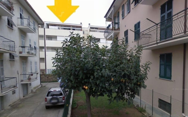 SESTRI MARE 5 AR122 (3 guests)