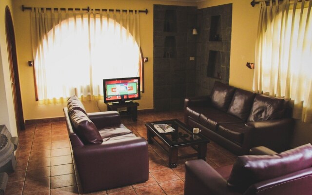 Arcopata Guest House