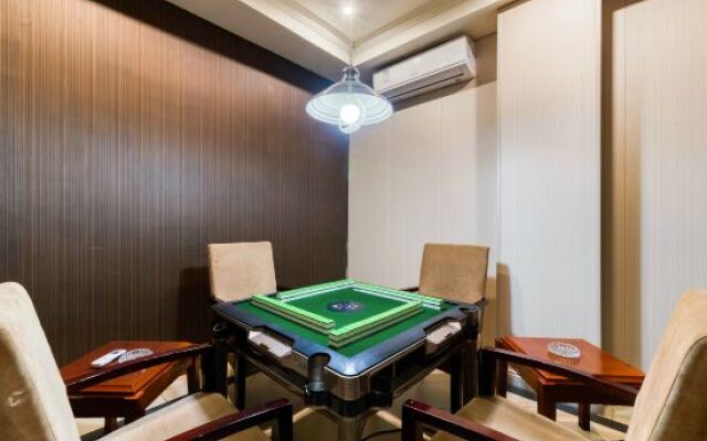 Sunny Resort Jiulong Lake Health Pavilion