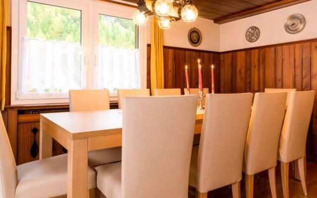 Chalet Alpenrösli 15305