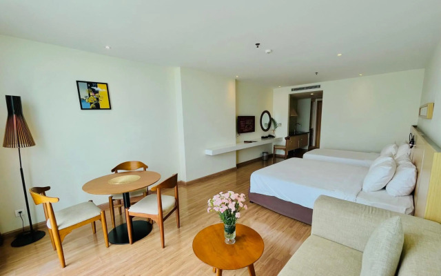 Starcity Hotel & Condotel Beachfront Nha Trang