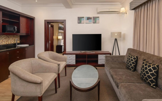 Protea Hotel by Marriott Lagos Kuramo Waters