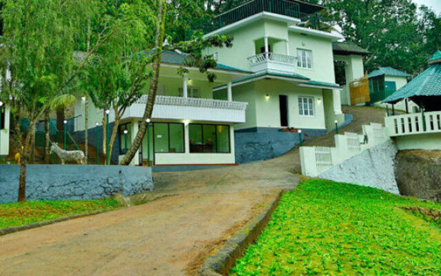 Aruvi Resorts