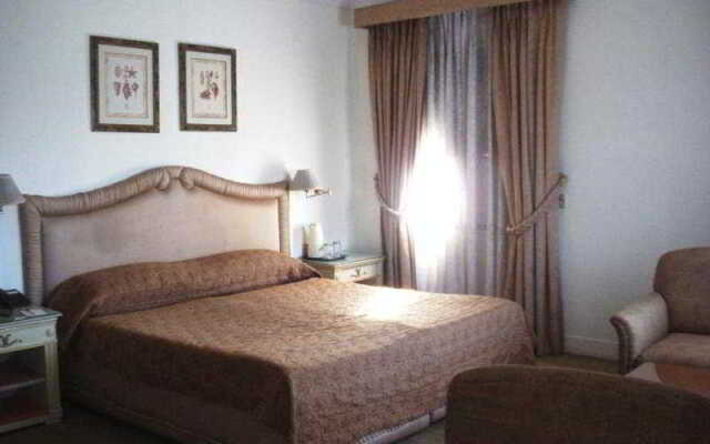 Ritz Hotel