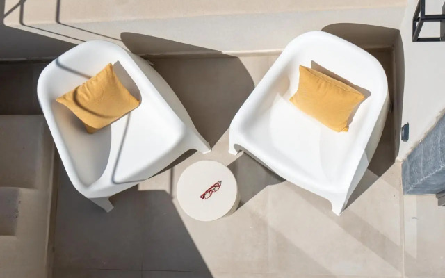 White Orchid Boutique Apartments