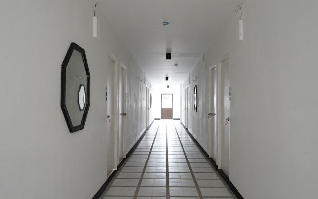 RoomQuest IT Square Don Mueang Airport